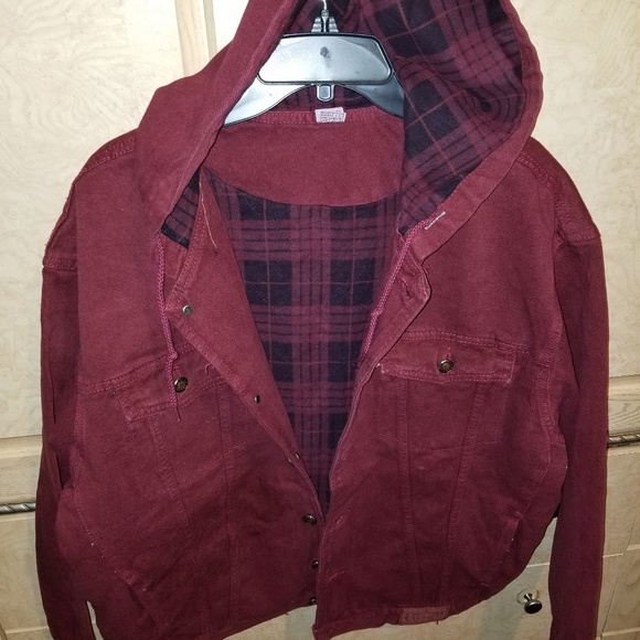 Jean jacket - Picture 2 of 4